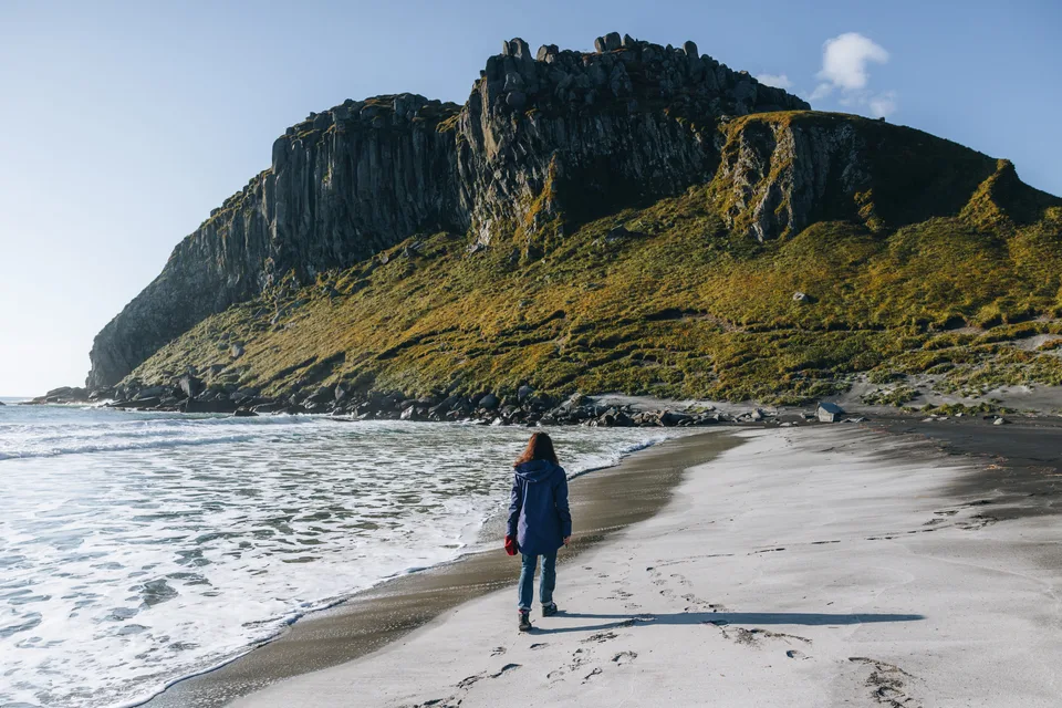 Белые скалы, Черные камни, о.Итуруп