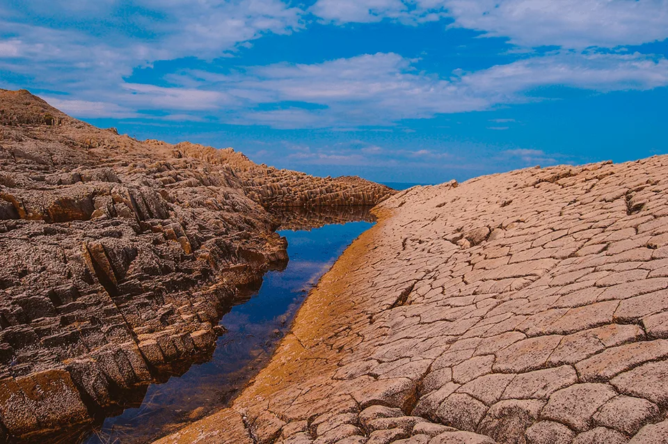 мыс Столбчатый Кунашир