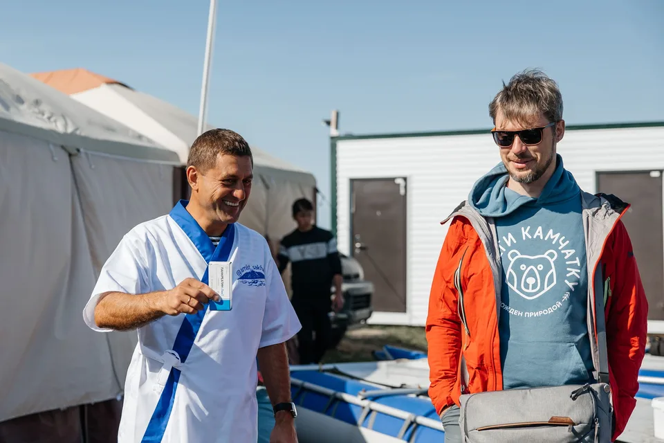 Маяк Анива и обед с устрицами в лагуне Буссе — фото 15, экскурсия АМИСТ