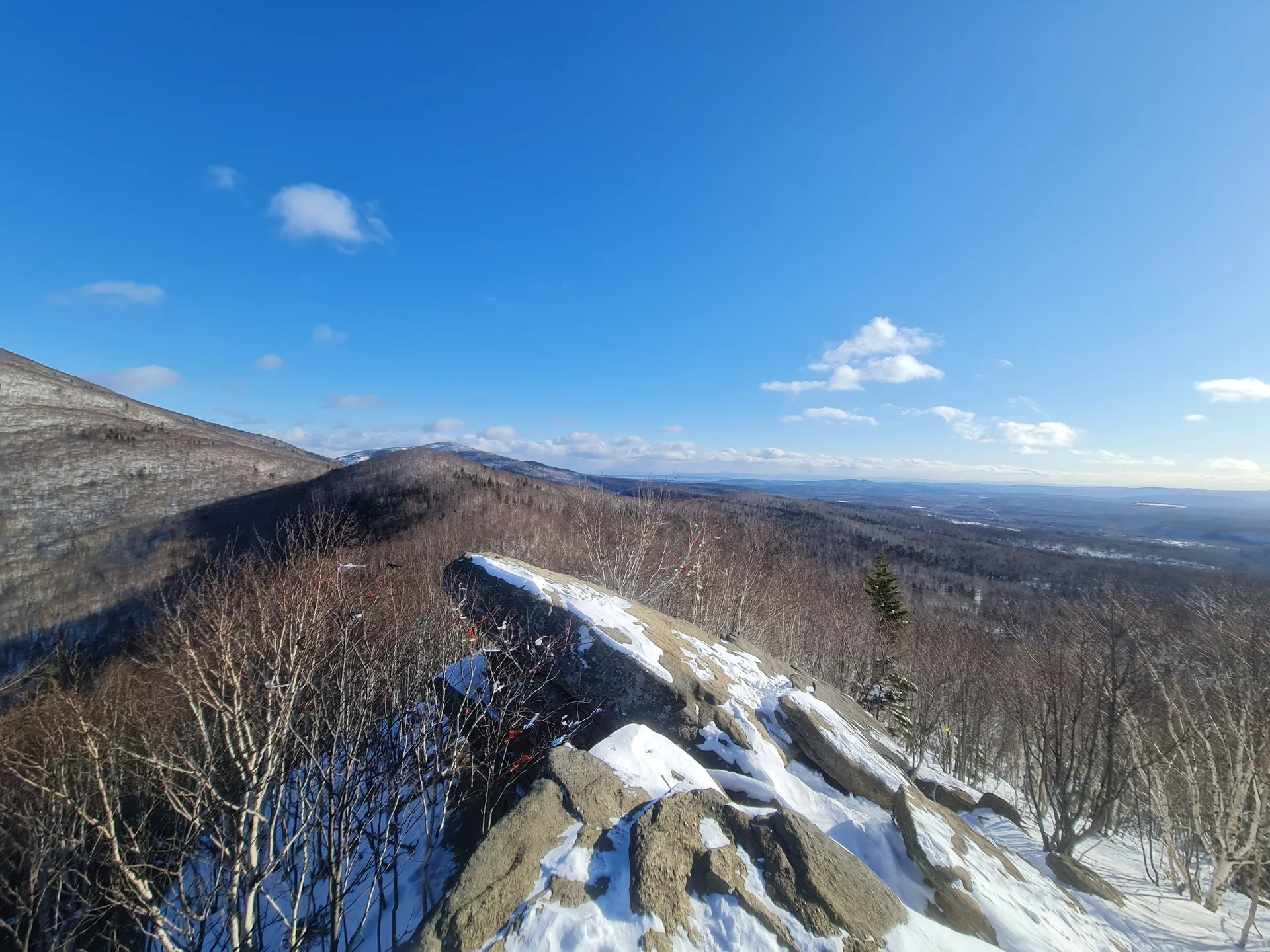 Останец Лягушка - «Место Силы»: зимняя экскурсия — экскурсия на Сахалине и Курилах, АМИСТ