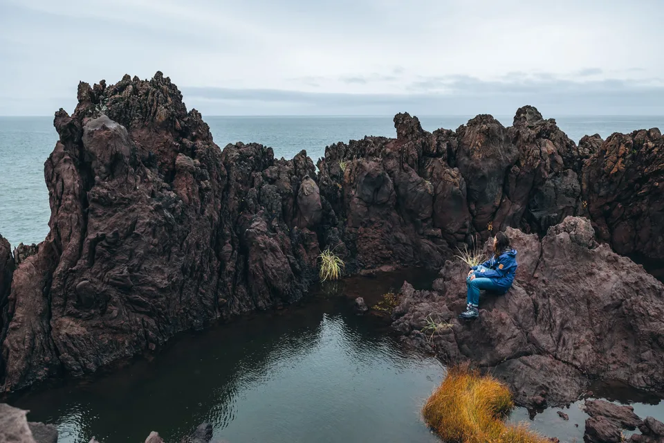 лавовое плато Янкито, термальные источники "Ванночки", о.Итуруп