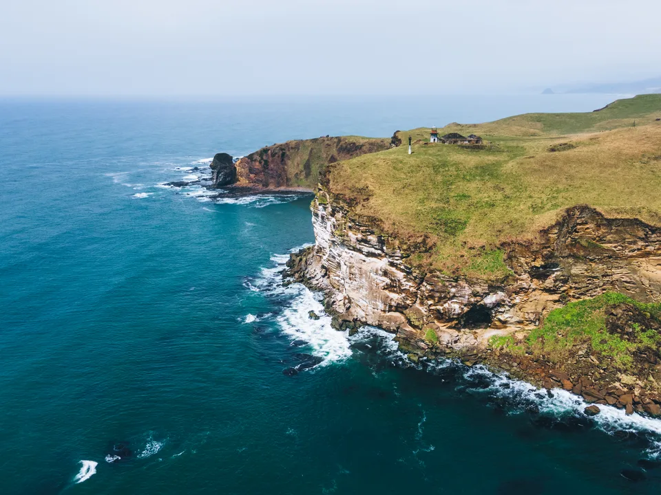 Джип-тур на мыс Крильон (2 дня)