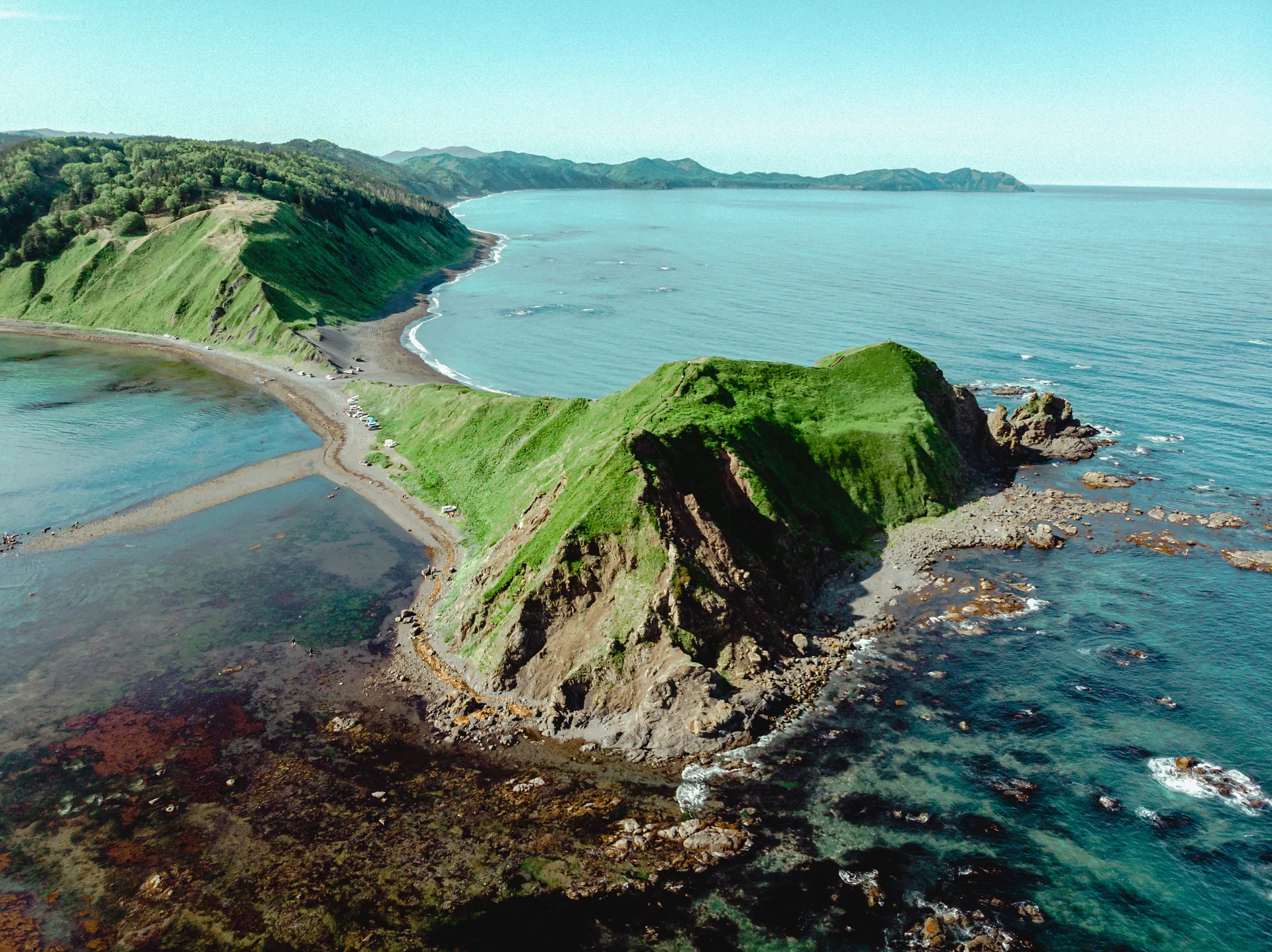 Мыс Евстафия и Бирюзовые озёра, Сахалин