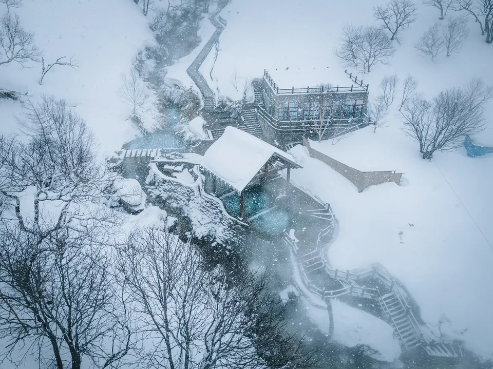 Термальные источники вулкана Баранского